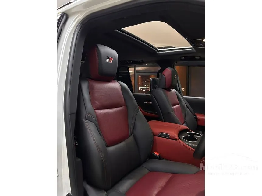 2024 Toyota Land Cruiser 300 GR-S SUV