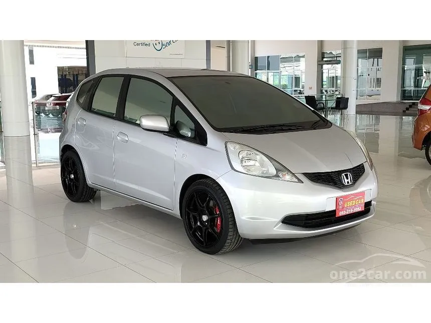 2009 Honda JAZZ V Hatchback