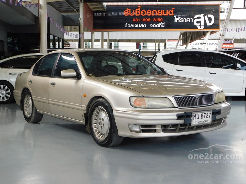 Nissan cefiro 1998