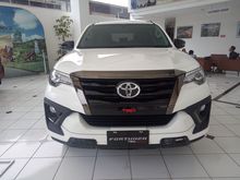 2020 Toyota Fortuner 2,4 TRD SUV