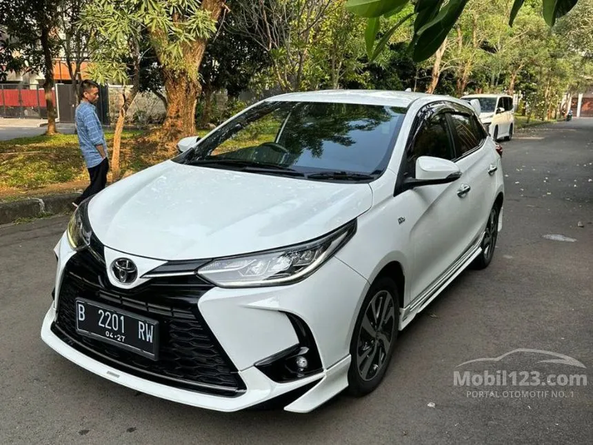 Jual Mobil Toyota Yaris 2022 S GR Sport 1.5 di DKI Jakarta Automatic Hatchback Putih Rp 230.000.000