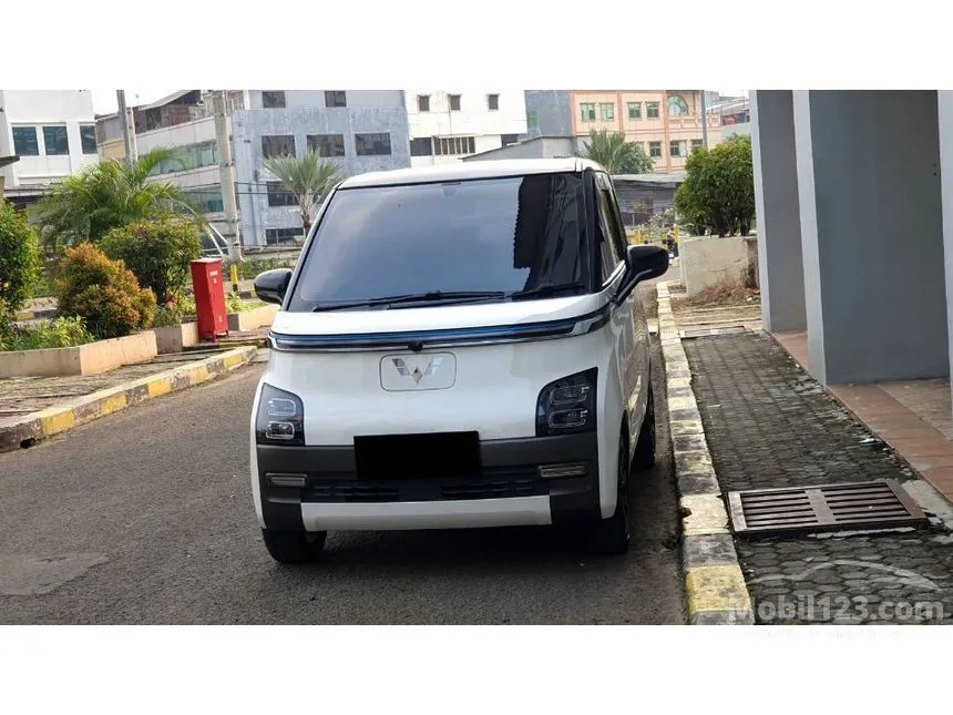 2023 Wuling Air EV Long Range Hatchback