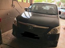 2012 Toyota Kijang Innova 2.5 E MPV DIESEL