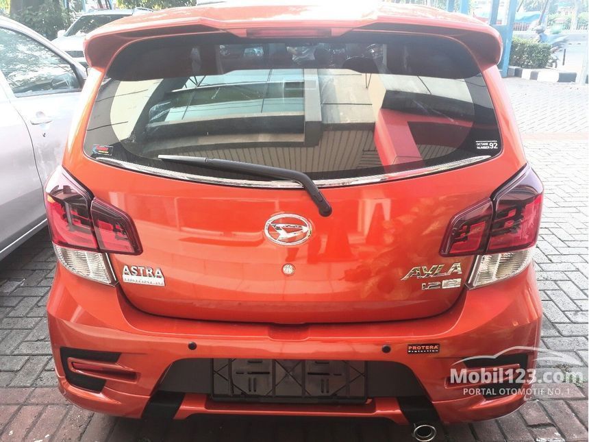 Jual Mobil Daihatsu Ayla 2017 R Deluxe 1.2 di Jawa Barat 