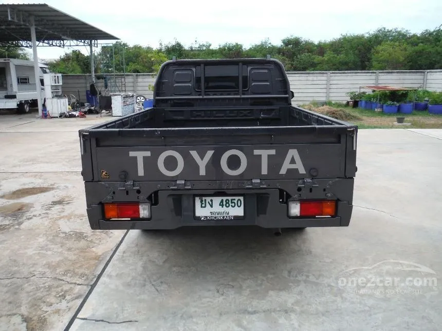 2025 Toyota Hilux Champ Attractive Package Pickup