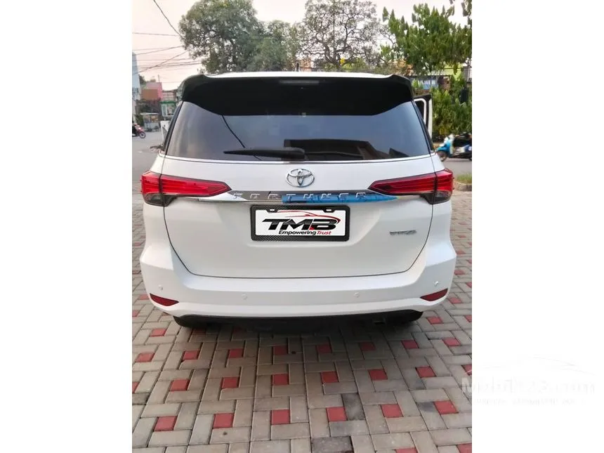 2016 Toyota Fortuner VRZ 4X2 SUV