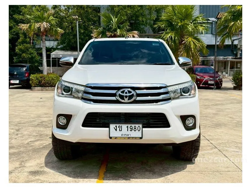 2017 Toyota HILUX REVO E Plus Prerunner Double Cab Pickup