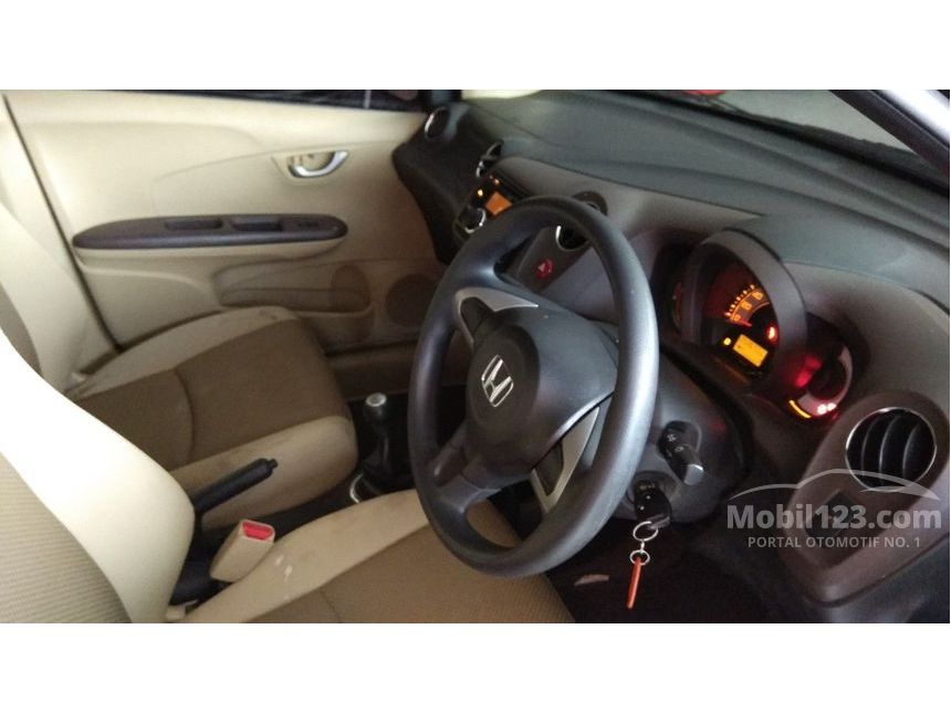 Jual Mobil Honda Brio 2014 Satya E 1.2 di Jawa Barat 