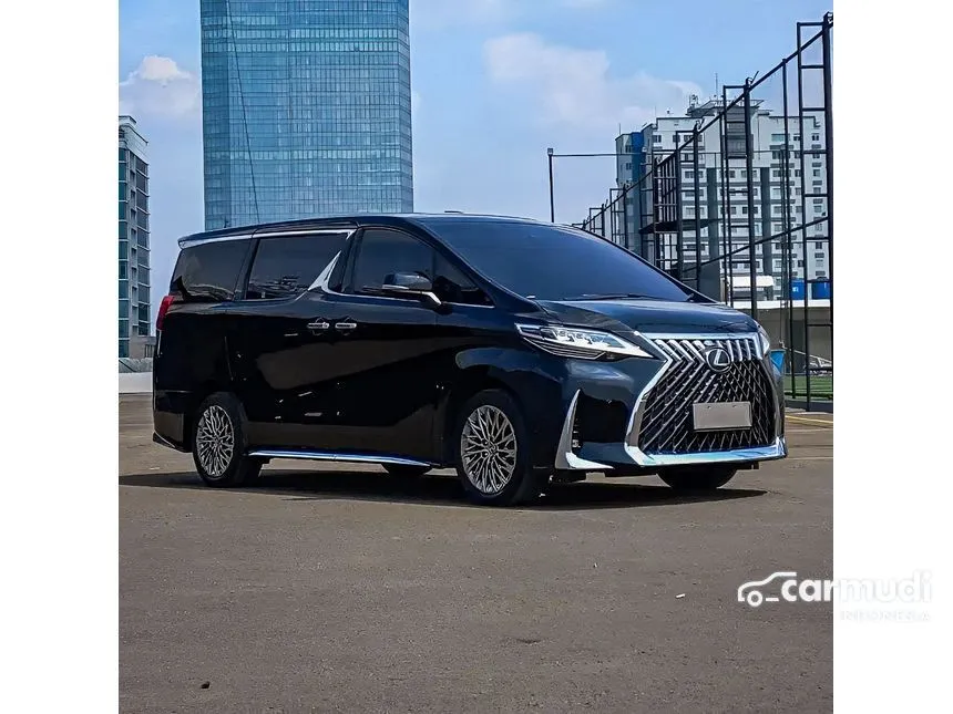 2020 Lexus LM 350 7 Seater MPV