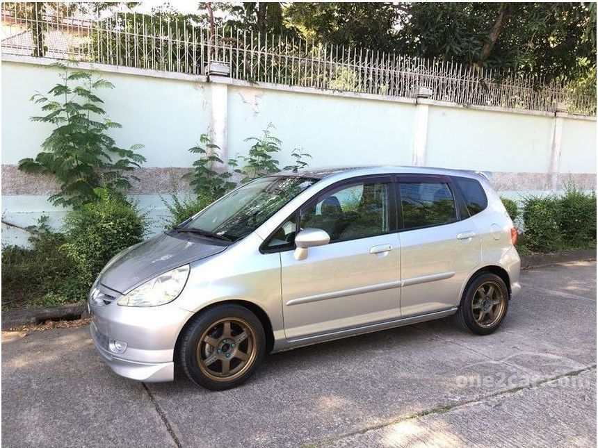 Honda Jazz 2006 E I Dsi Safety 15 In กรงเทพและปรมณฑล Automatic