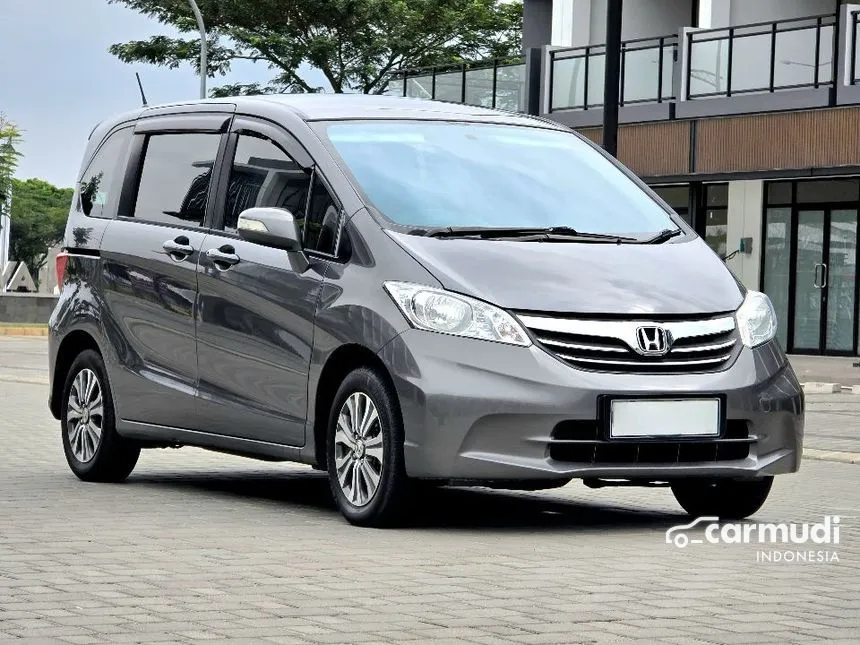 2012 Honda Freed Power Sliding Door MPV