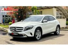 2014 Mercedes-Benz GLA200 1.6 Urban SUV KM 35.000 ANTIK SEKALI Mercedes Benz GLA200 1.6 Turbo 7G-Tronic 2014 White On Black Power Back Door Full Origi