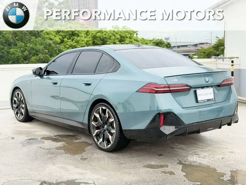 2024 BMW i5 M60 xDrive Sedan