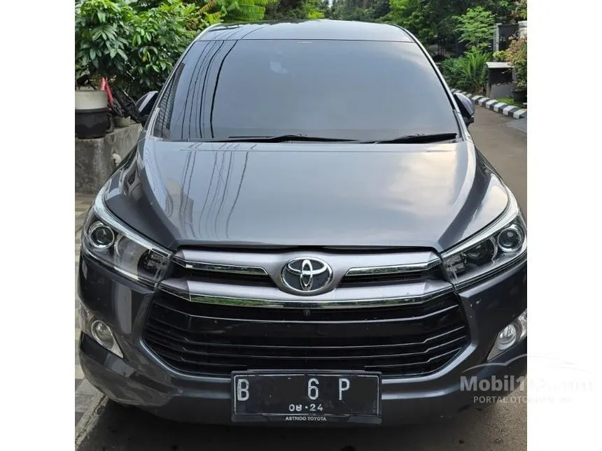 Jual Mobil Toyota Kijang Innova 2019 V 2.4 di Banten Automatic MPV Abu