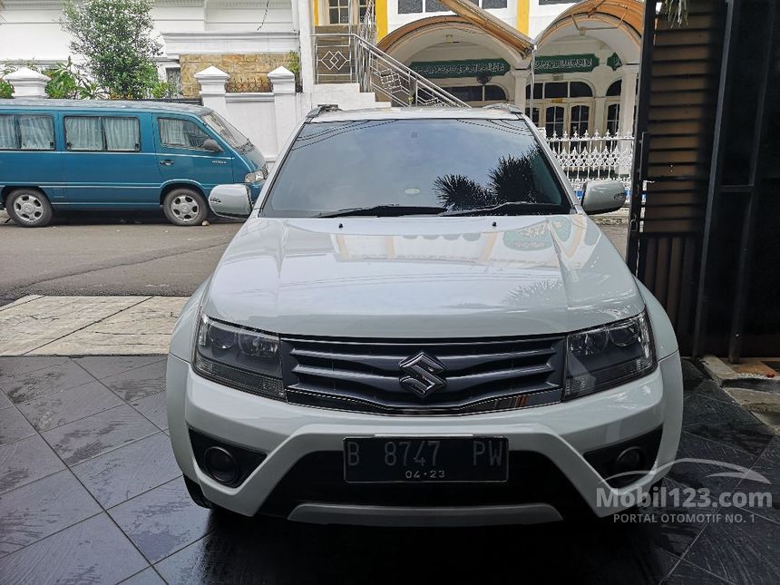 Jual Mobil  Suzuki  Grand  Vitara  2012  2 4 2 4 di DKI Jakarta 