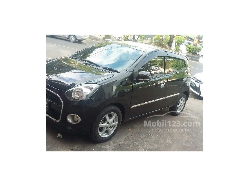 Jual Mobil  Daihatsu  Ayla  2014 X  Elegant  1 0 di Sulawesi 