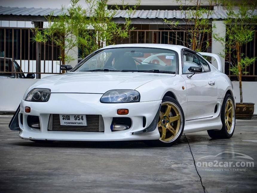 Toyota supra 1999