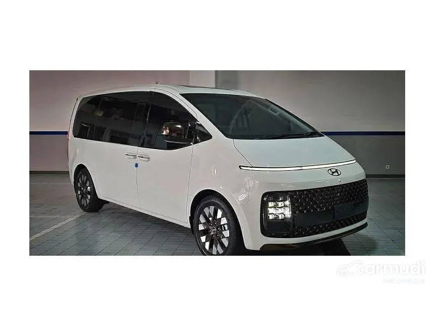 Jual Mobil Hyundai Staria 2024 Signature 7 2.2 di DKI Jakarta Automatic Wagon Putih Rp 1.040.000.000