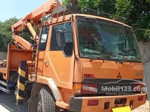 Used Mitsubishi Fuso for Sale in Indonesia  Mobil123