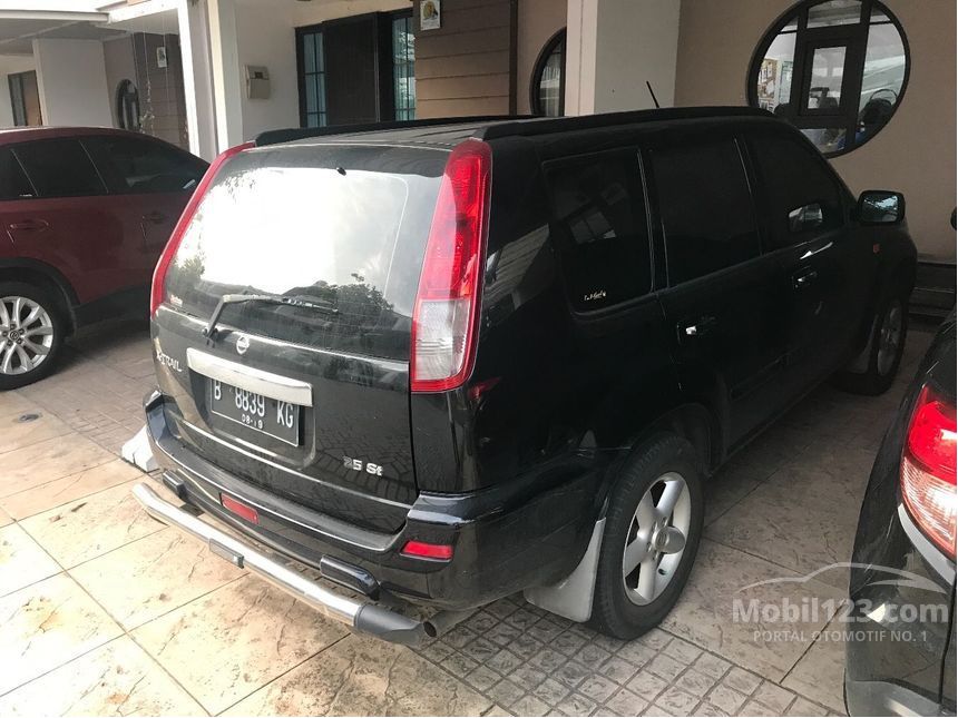 Jual Mobil Nissan X-Trail 2004 ST 2.5 di DKI Jakarta 