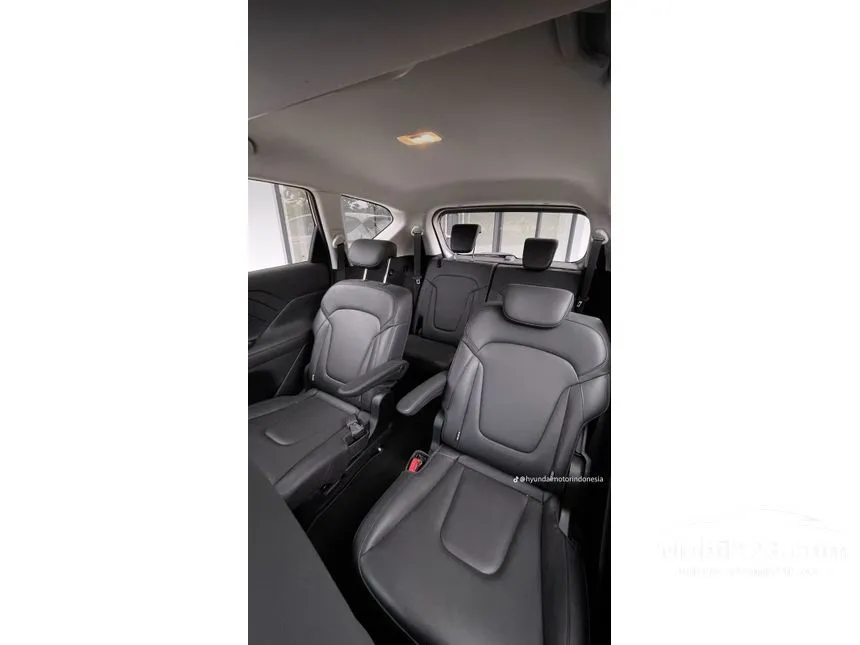 2025 Hyundai Stargazer Prime MPV