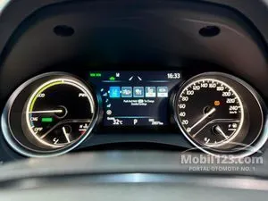 2023 Toyota Camry 2.5 Hybrid (Premium Color) Sedan