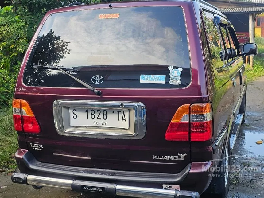 2004 Toyota Kijang Minibus GL Long (LGX) MPV