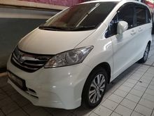 Honda Freed AT 2013