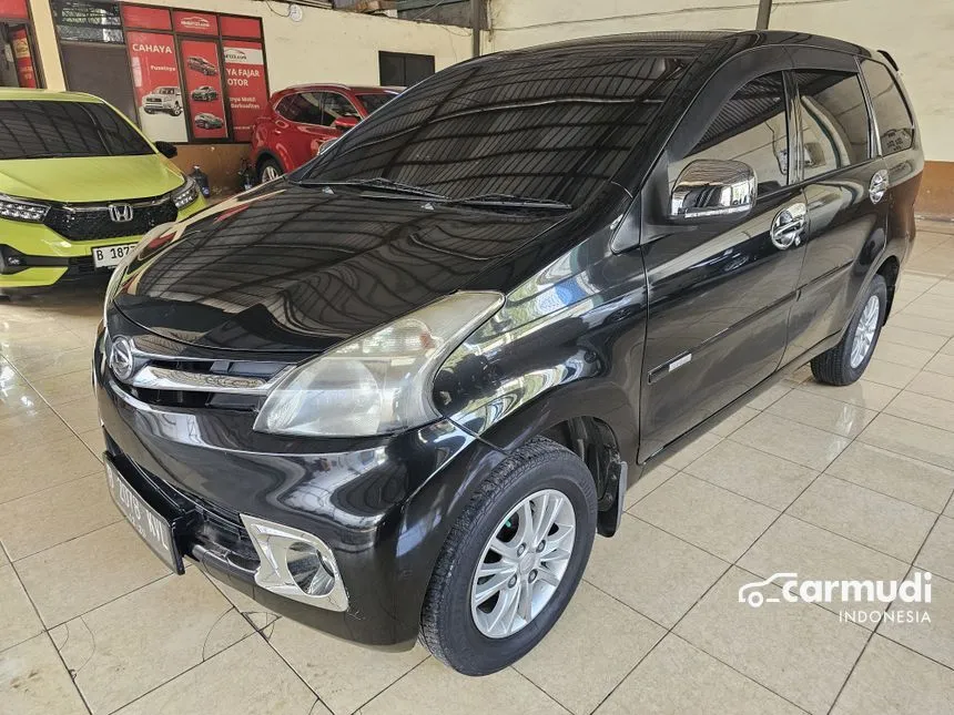 2014 Daihatsu Xenia R Deluxe MPV