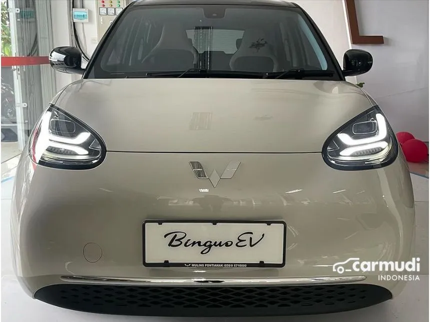 2024 Wuling Binguo EV Premium Range Hatchback