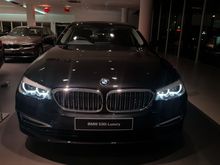 SPESIAL BIG PROMO NIK 2018 BMW 530i 2.0 Luxury Sedan