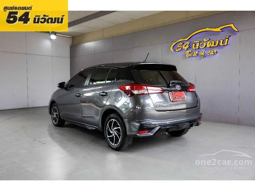 2022 Toyota YARIS Sport Hatchback