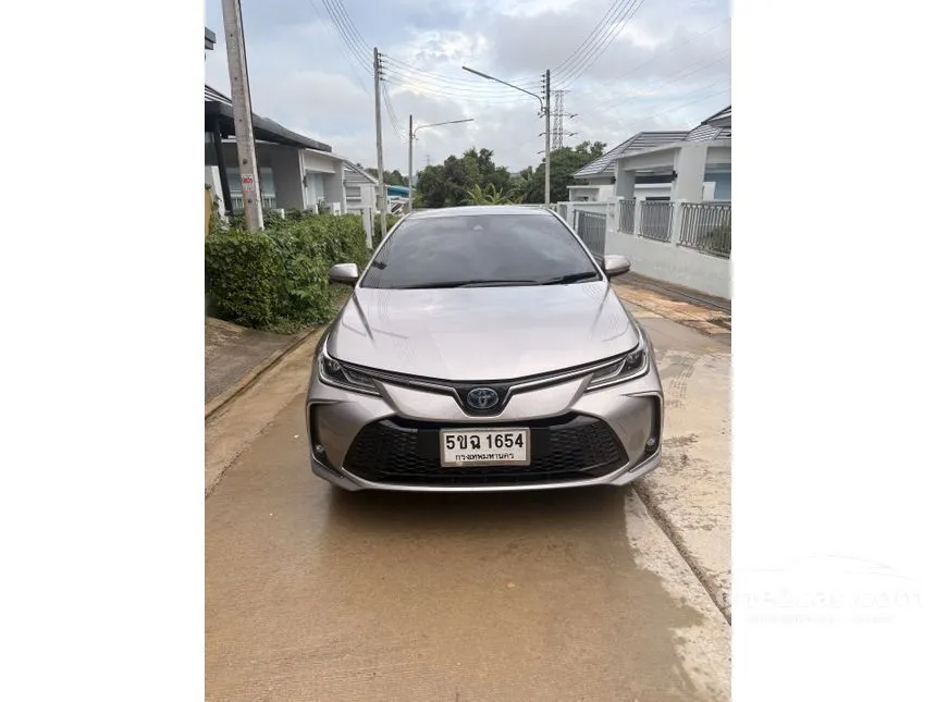 2023 Toyota Corolla Altis Hybrid Premium Sedan
