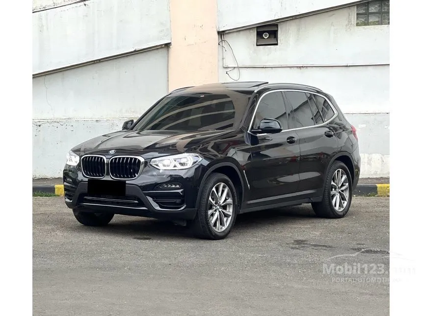 Jual Mobil BMW X3 2021 sDrive20i 2.0 di DKI Jakarta Automatic SUV Hitam Rp 835.000.000