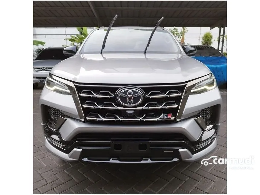 Jual Mobil Toyota Fortuner 2024 GR Sport 2.8 di Banten Automatic SUV Silver Rp 605.000.000
