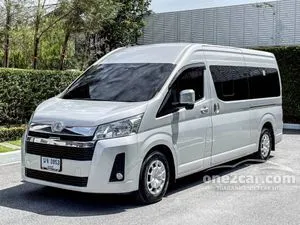 2020 Toyota Commuter 2.8 Van