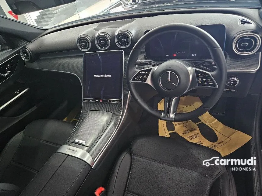 2024 Mercedes-Benz C200 Avantgarde Line Sedan
