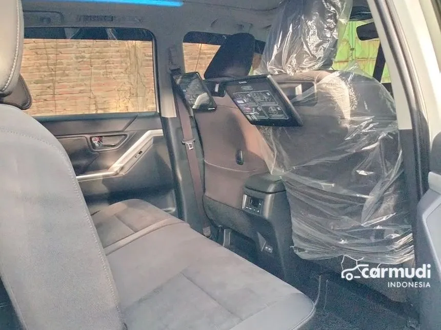 2025 Toyota Kijang Innova Zenix V HV Modellista (Premium Color) MPV