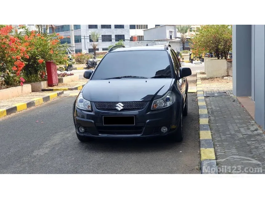 2011 Suzuki SX4 Cross Over Hatchback