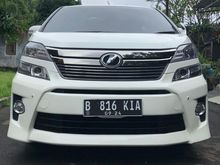 2013 Toyota Vellfire 2.4 Z Van Wagon