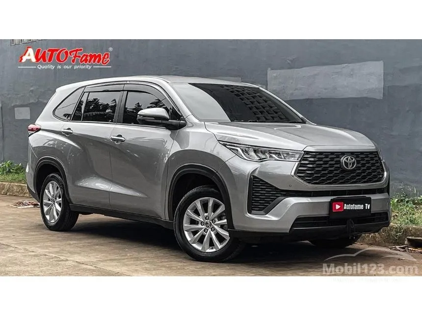 2023 Toyota Kijang Innova Zenix V (Premium Color) MPV