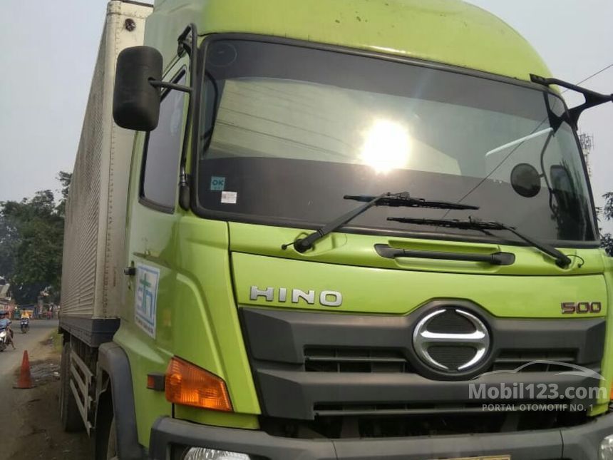 2017 Hino Ranger 7.7  Trucks