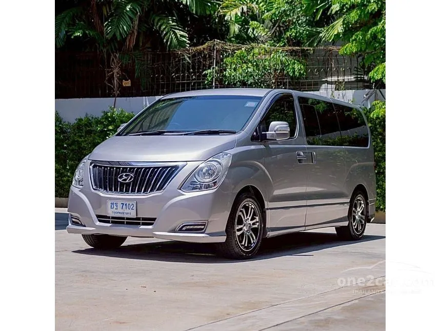 2018 Hyundai H-1 Elite Van