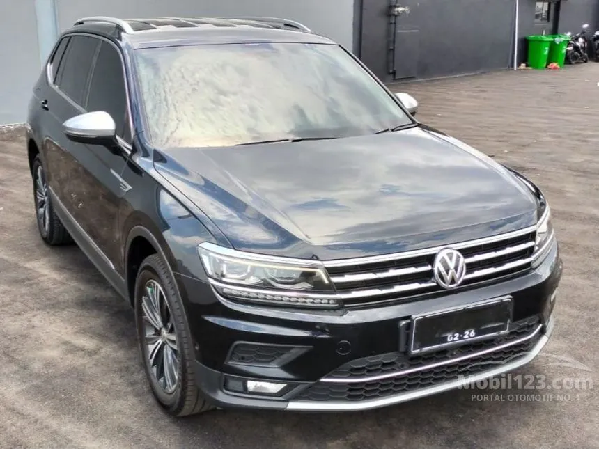 Jual Mobil Volkswagen Tiguan 2020 TSI ALLSPACE 1.4 di Banten Automatic SUV Hitam Rp 385.000.000