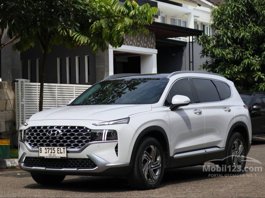 Jual Mobil Hyundai Santa Fe 2021 CRDi Signature 2.2 di DKI Jakarta ...