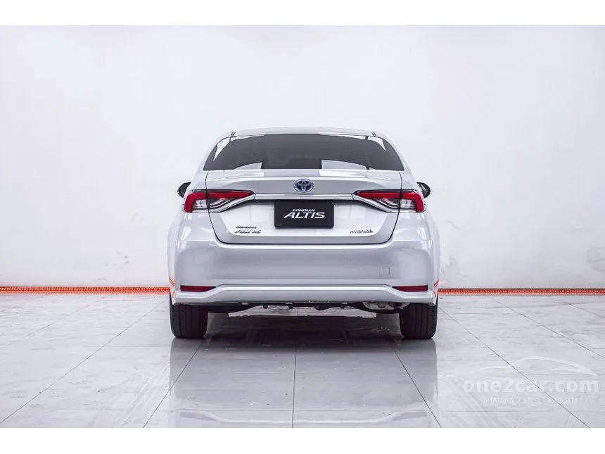 2021 Toyota Corolla Altis Hybrid Entry Sedan