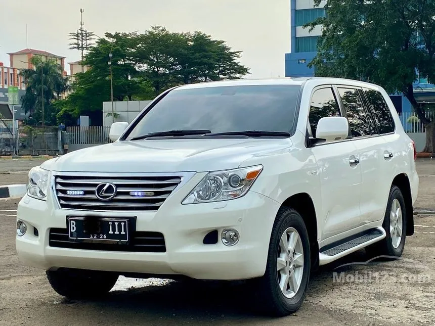 2011 Lexus LX 570 SUV