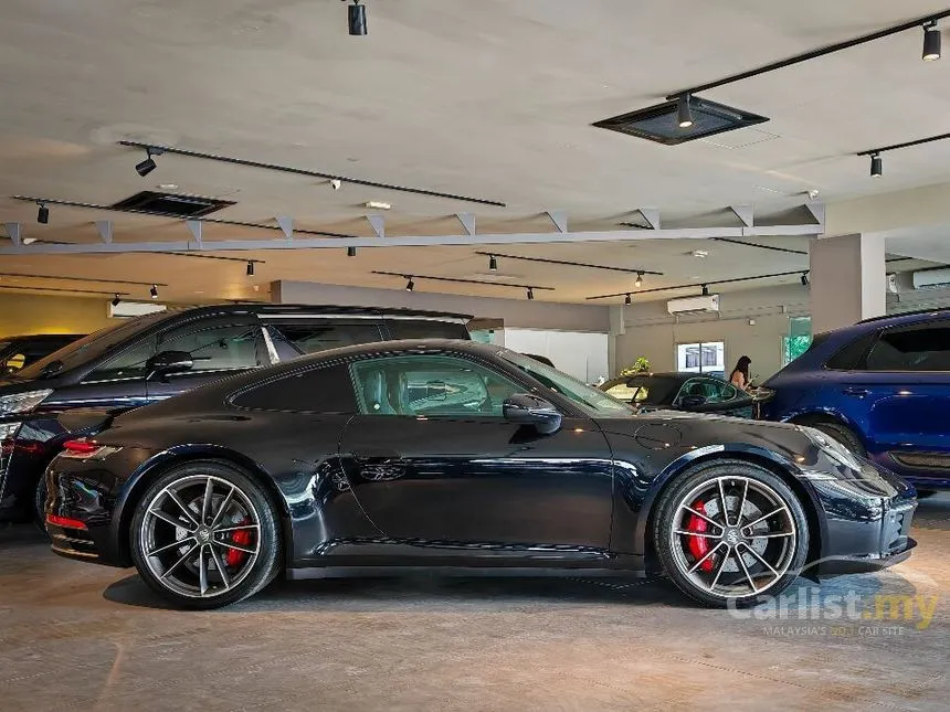 2019 Porsche 911 Carrera 4S Coupe