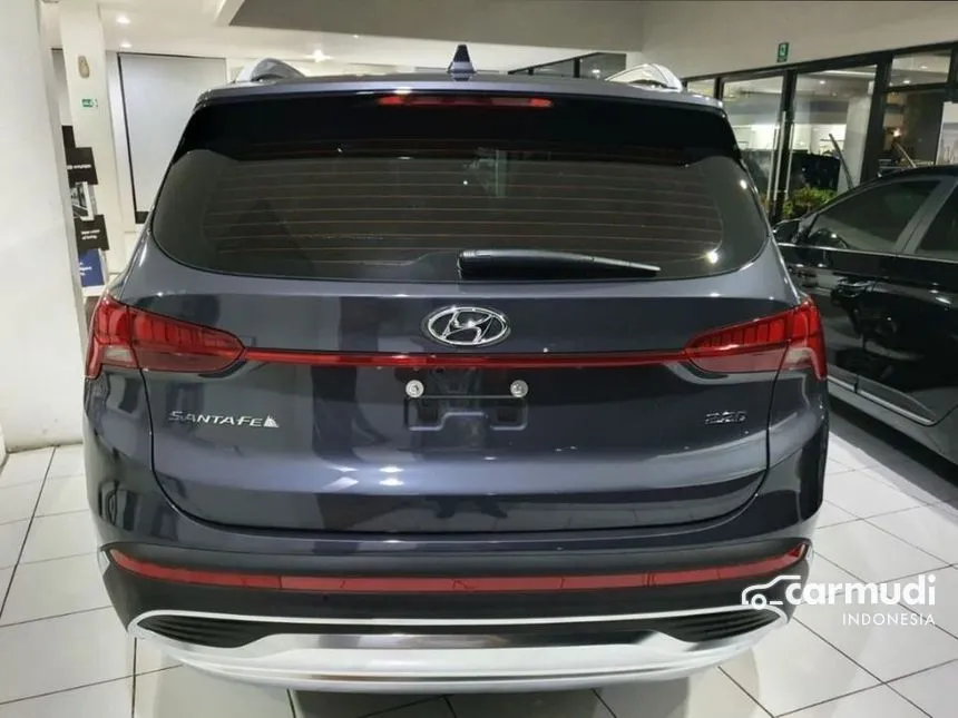 Jual Mobil Hyundai Santa Fe 2023 CRDi Signature 2.2 di Jawa Barat Automatic SUV Abu