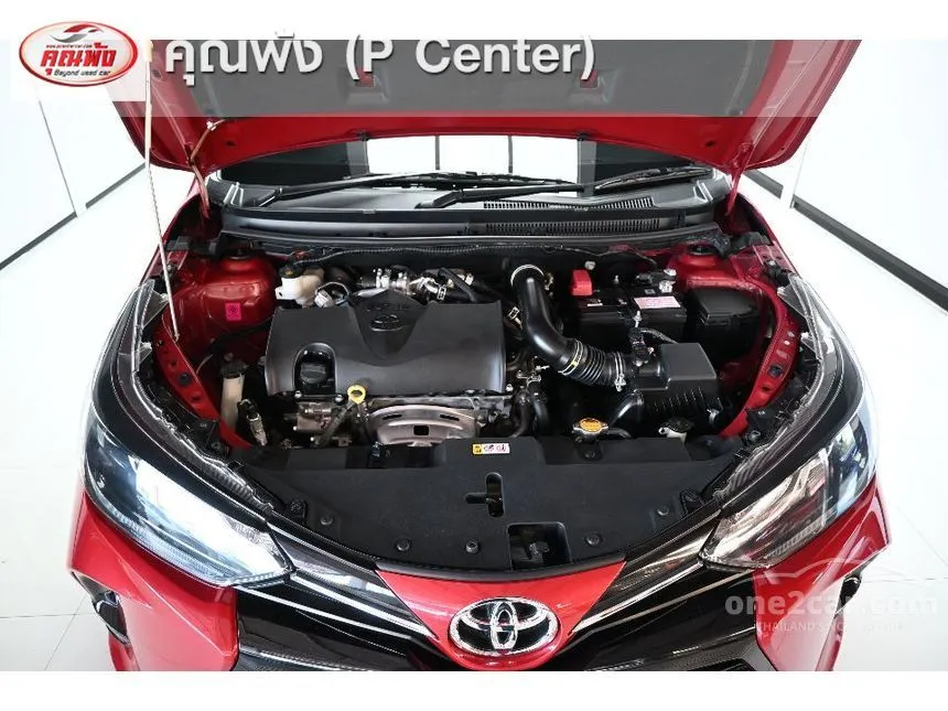 2021 Toyota YARIS Sport Hatchback